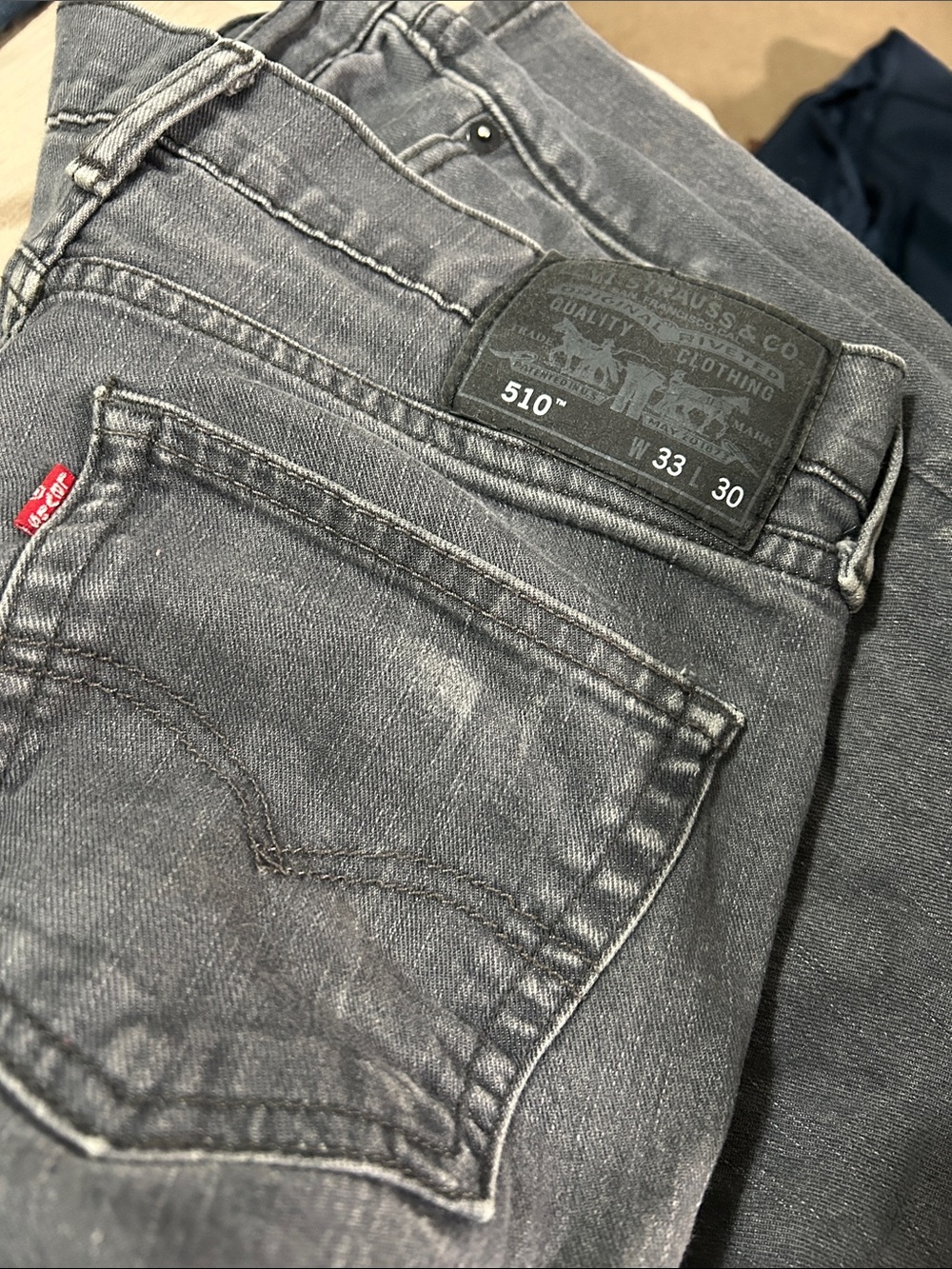 Levi's 510 Slim Men's Jeans in Charcoal Gray